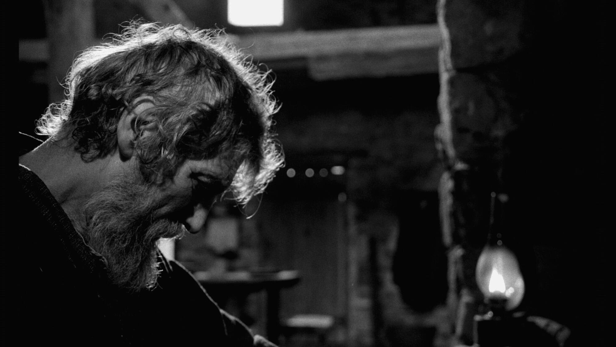 Fotograma de ‘El caballo de Turín’, película dirigida por Béla Tarr